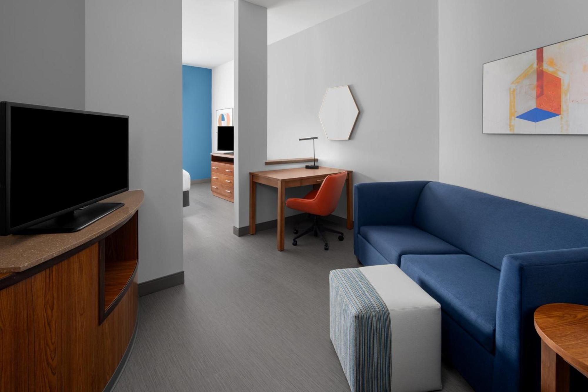 Holiday Inn Express & Suites Midland South I-20 By Ihg Экстерьер фото